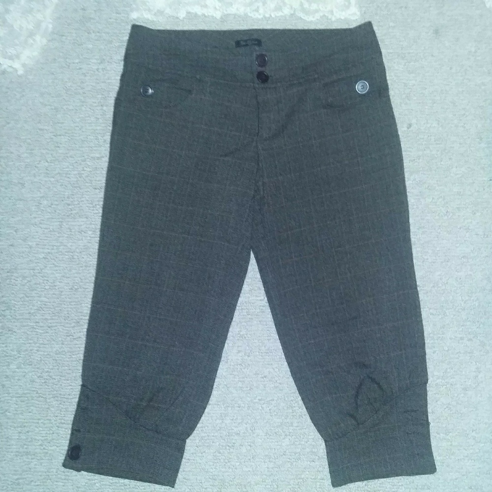 Forever 21 brown plaid, crop pants